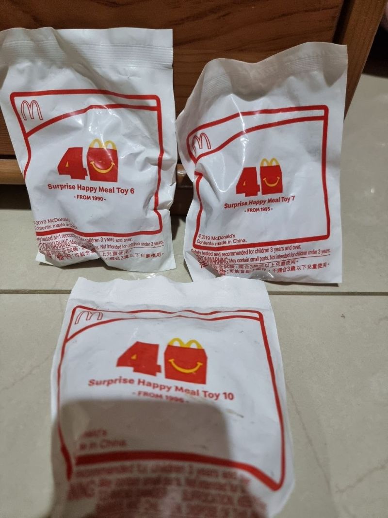 Happy Meal 40th Anniversary set of 4 & 3 - Michael Hendry