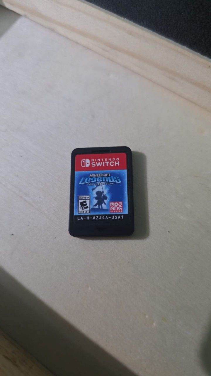 MINECRAFT LEGEND DELUXE EDITION PURE USA