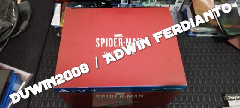 PS4 Playstation 4 - Marvel's Spider-Man - Collector's Edition