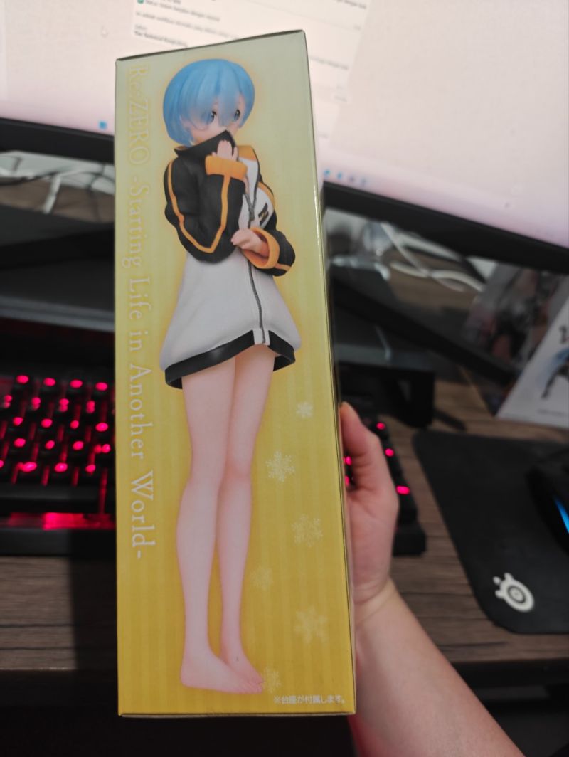 Taito Figure Rem Re Zero Subaru Jacket Ver