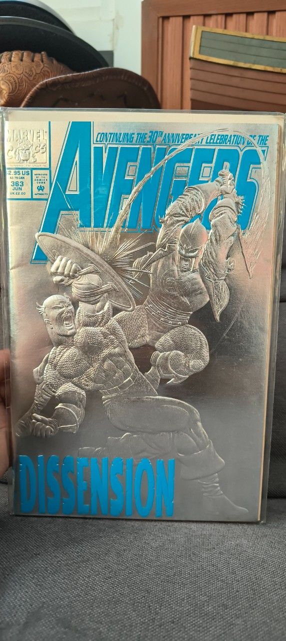 197,199,201, Danny Aldana H, paket komik Avengers dan death mate-Lelangan GAMEROUSITY