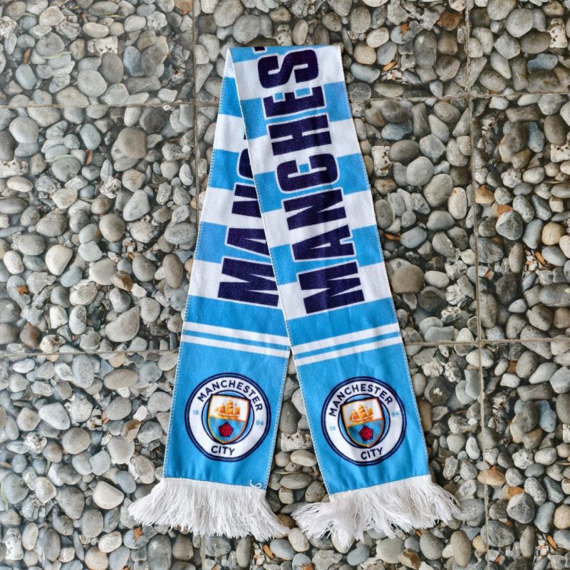 merchandise supporter Syal Manchester City