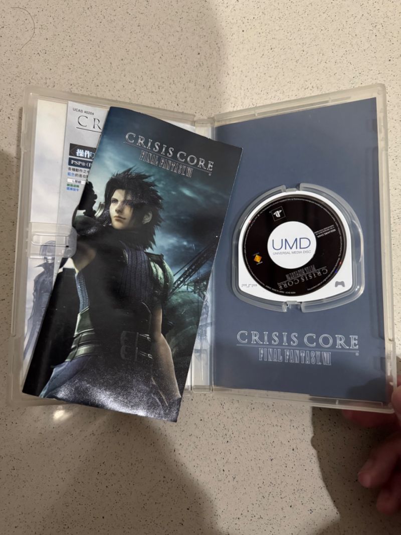 PSP Final Fantasy VII Crisis Core REG 3 Asia English