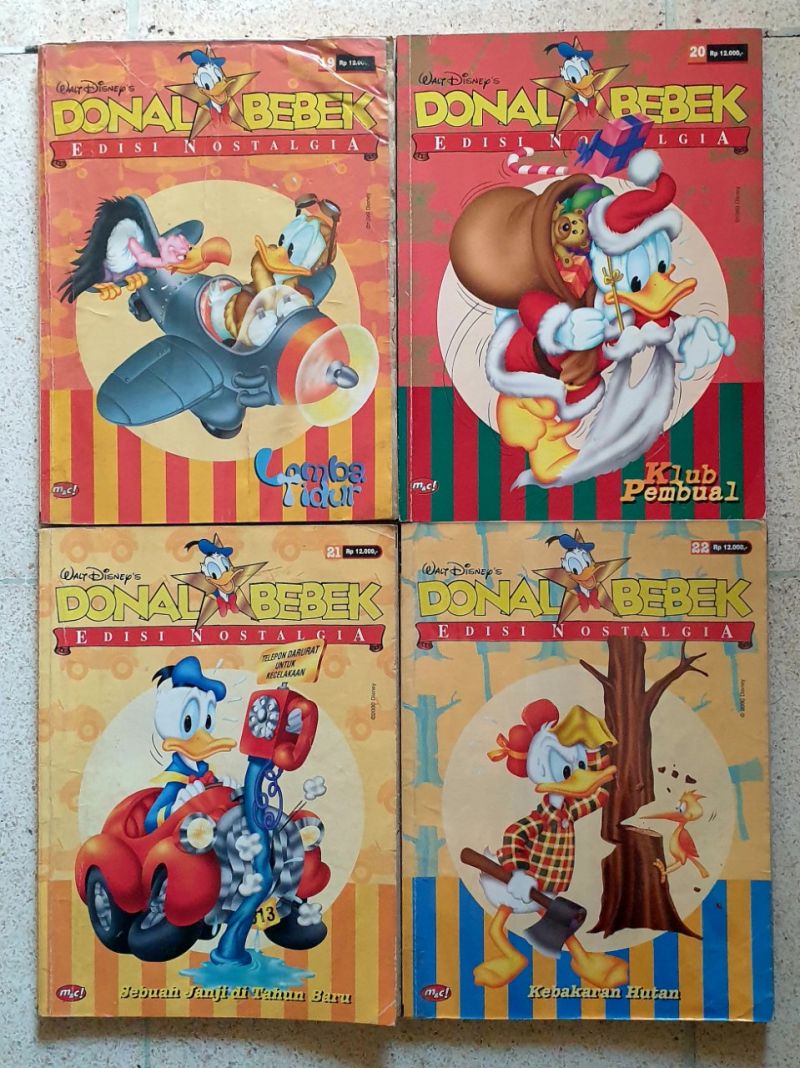 Komik Donal Bebek Edisi Nostalgia. Total 12 Buku. Tidauccy SH