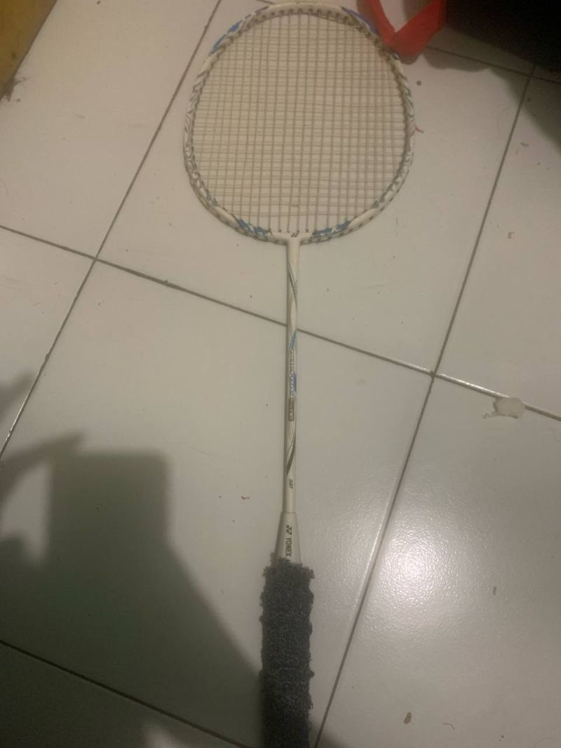 212 Raket Yonex TI 10 Titanium Mesh & 211 Raket Yonex Voltric 60 - Rahmad Wahyudi