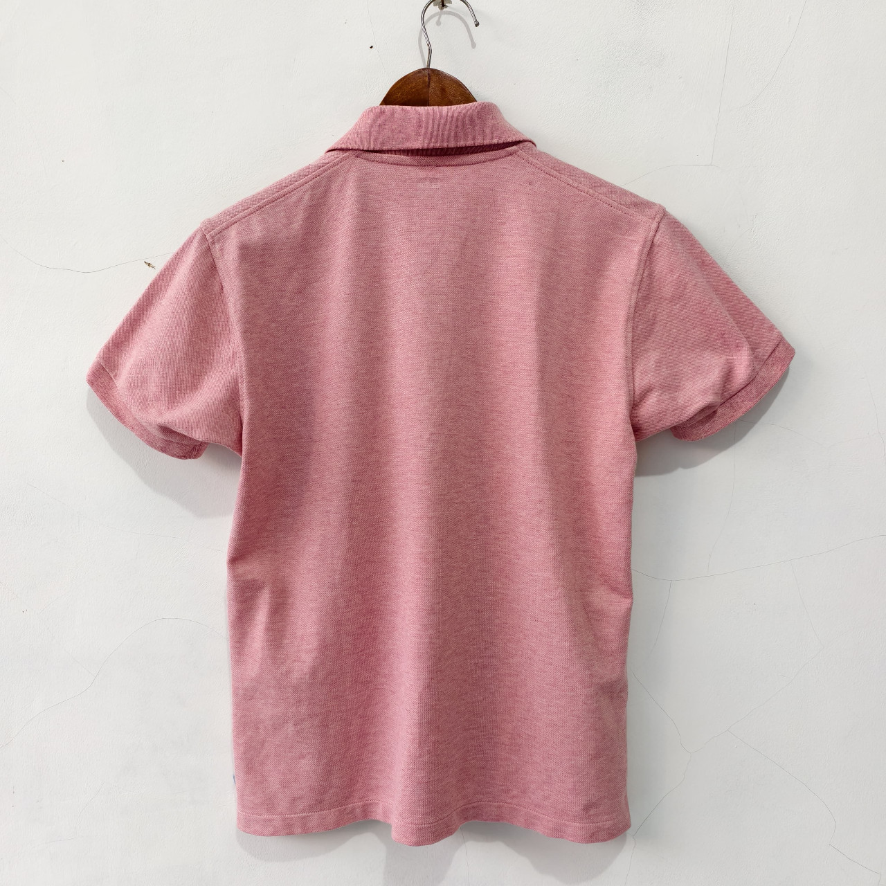 UNIQLO KAOS Kerah Polo Pink Slimfit