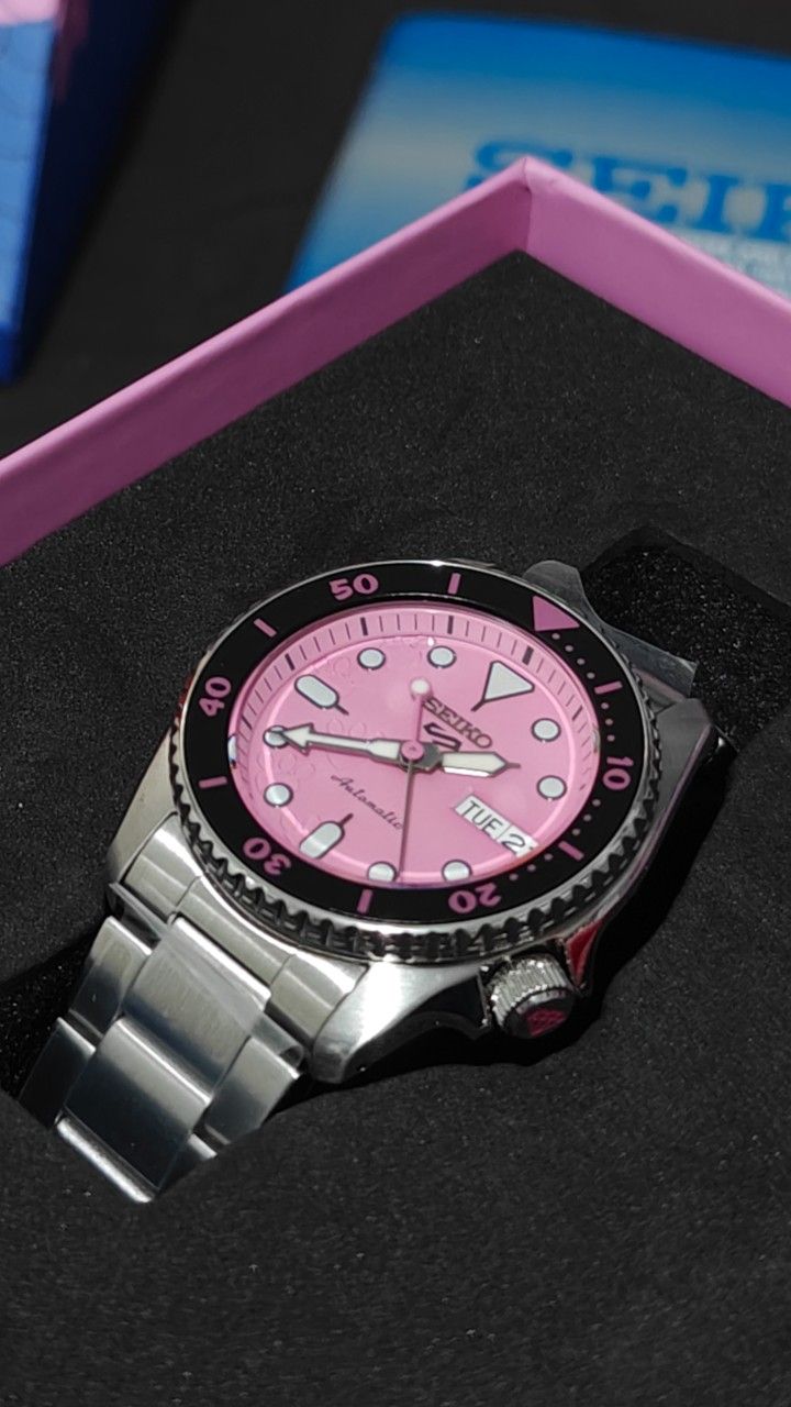 Seiko 5 Sport x Pink Panther SRPM07K Pink Dial Stainless Steel Limited Edition Watch