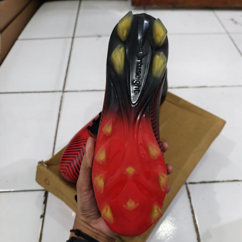 Sepatu Bola Ortuseight Forte Helios FG - Ortred/Black/Gold size 41