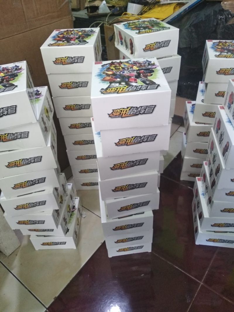 Machine Boy Transformers - Red Devil (Jet Mode) | Action Figure 2-in-1 - Starscream