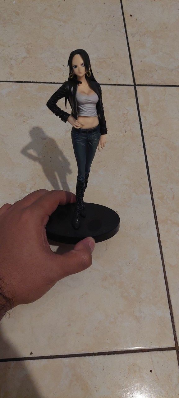 Boa Hancock and Sakura Amamiya