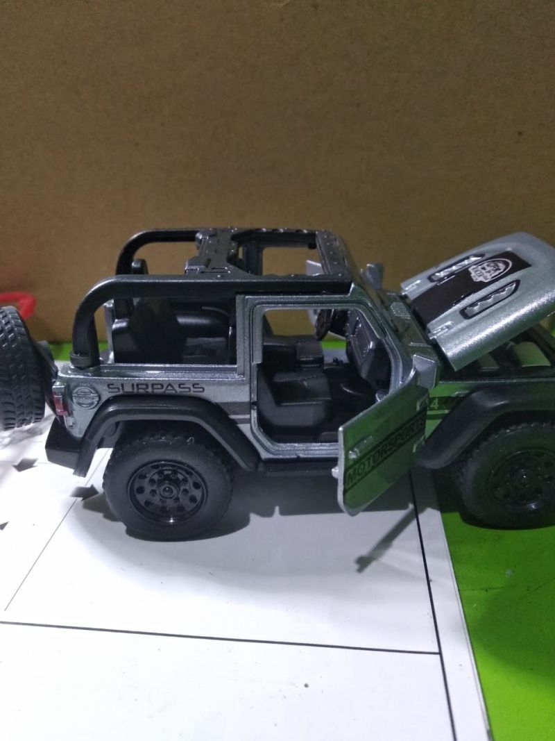 diecast jeep rubicon Land cruiser