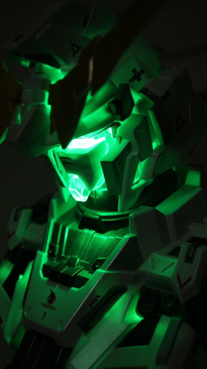 P-Bandai Ultimate Mechanix Transformable Unicorn Gundam