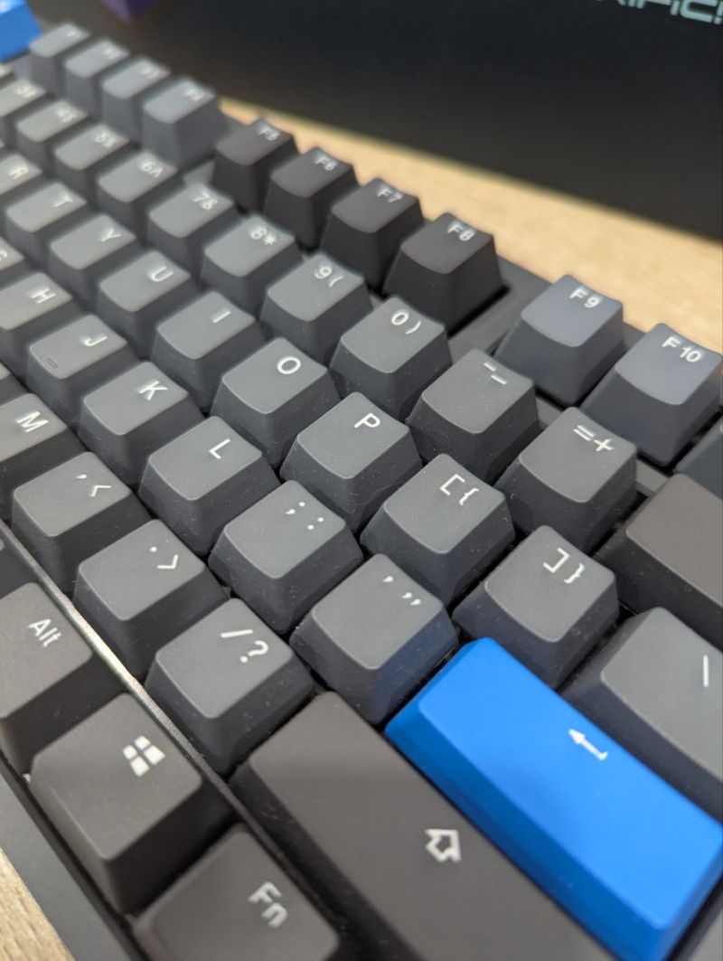 Ducky One 2 - Skyline - Full Size - Blue Cherry MX