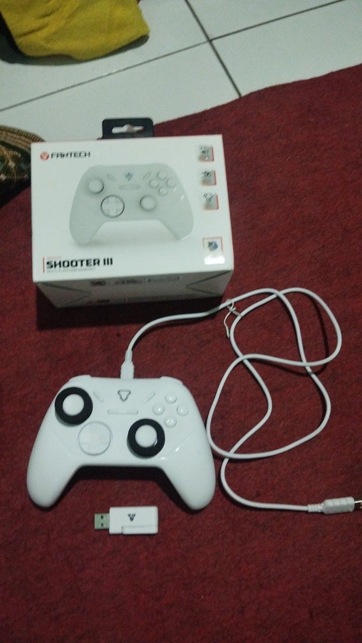 KHUSUS PEMENANG LELANG. FANTECH SHOOTER III (WGP13S) - Christian Donovan