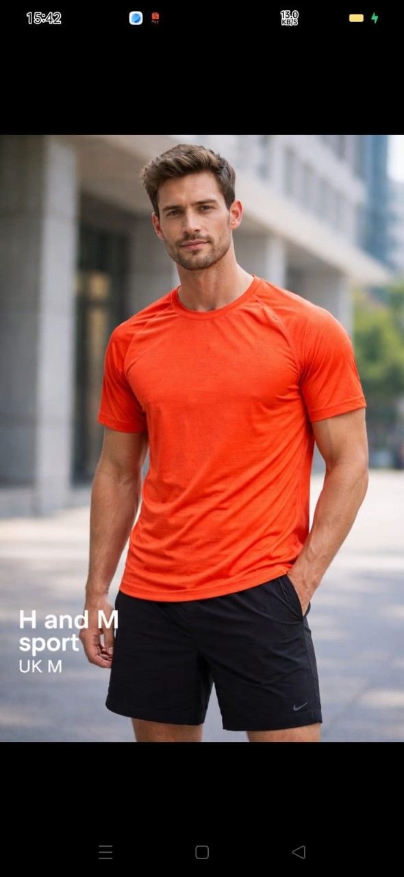 171 kaos H&M  Sport Original Size   M - Steady Cia 50     Rp55,000      172 kaos brand Gap oversize