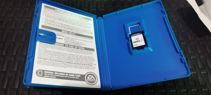 [HYBRID AUCTION] Playstation Vita - Fifa 15