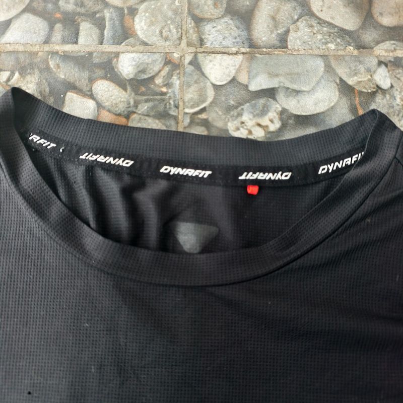 Kaos DYNAFIT Black Running Tee – Quick Dry Sportwear (Preloved)