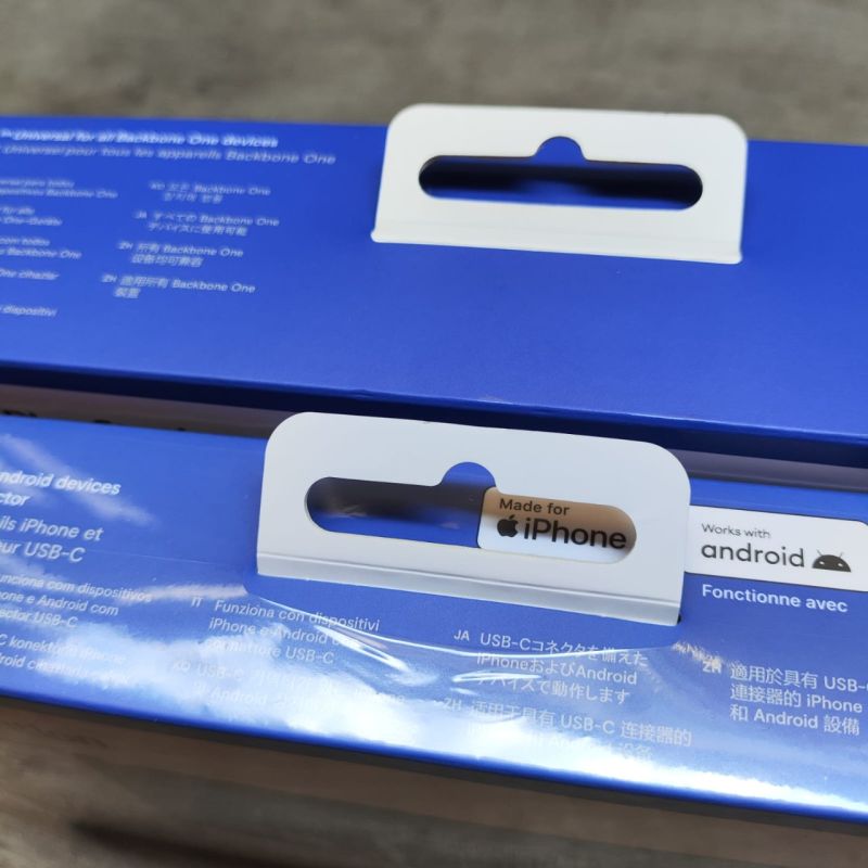 (BARU) BackBone One PlayStation Edition + Case (MASIH SEGEL)