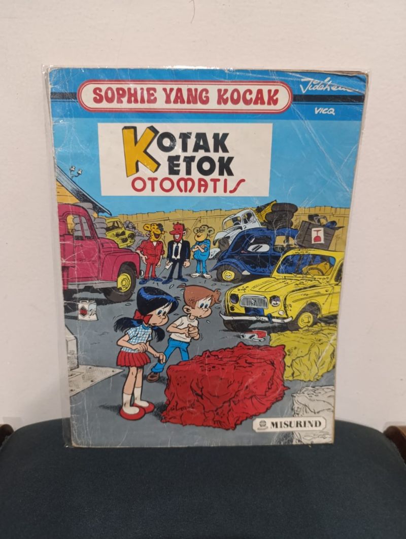 Komik Besar edisi Sophie keluaran Misurind dan Delta (Arundi Dosini)